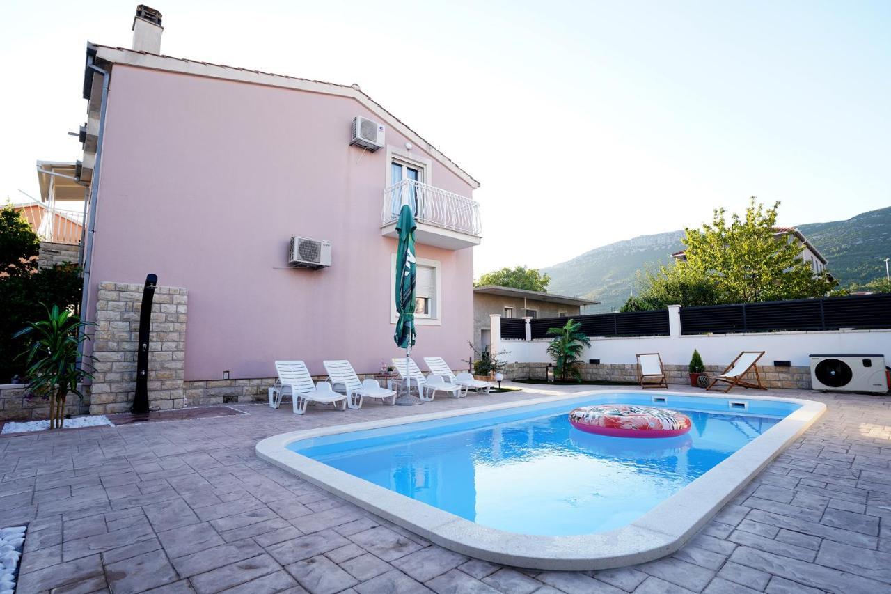 Villa Tago With Heated New Pool Kaštela Buitenkant foto